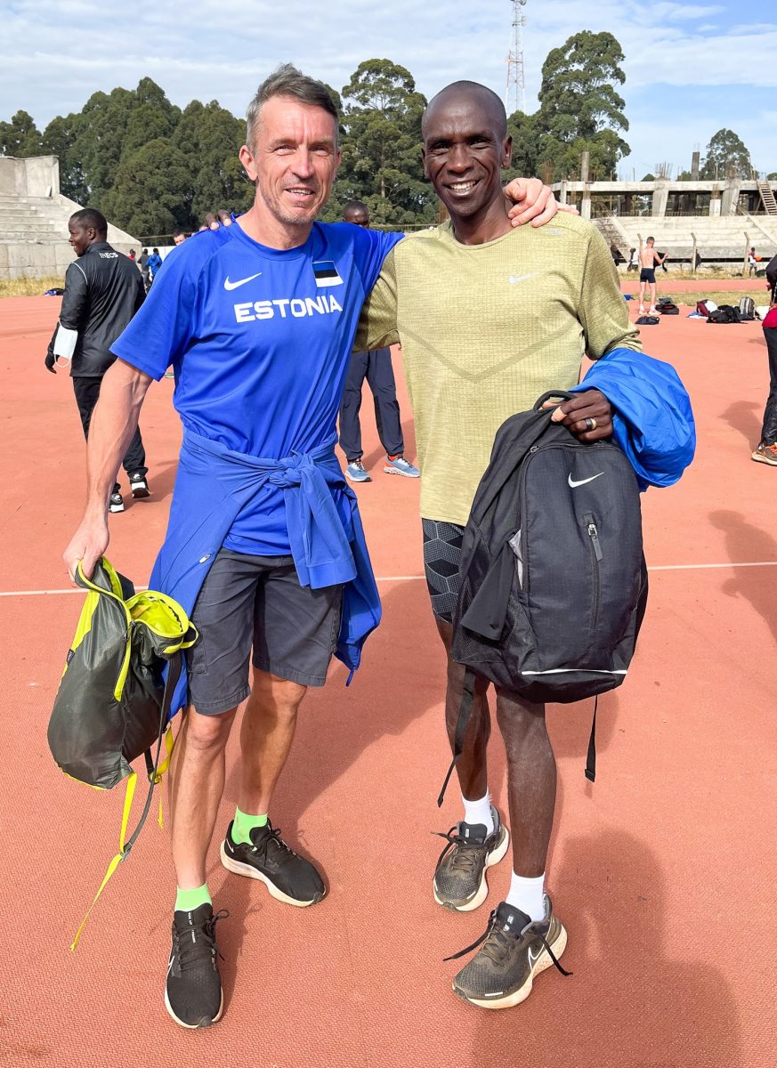 Jooksja tiim käis Keenias Eesti maratonimeeste tegemisi jäädvustamas