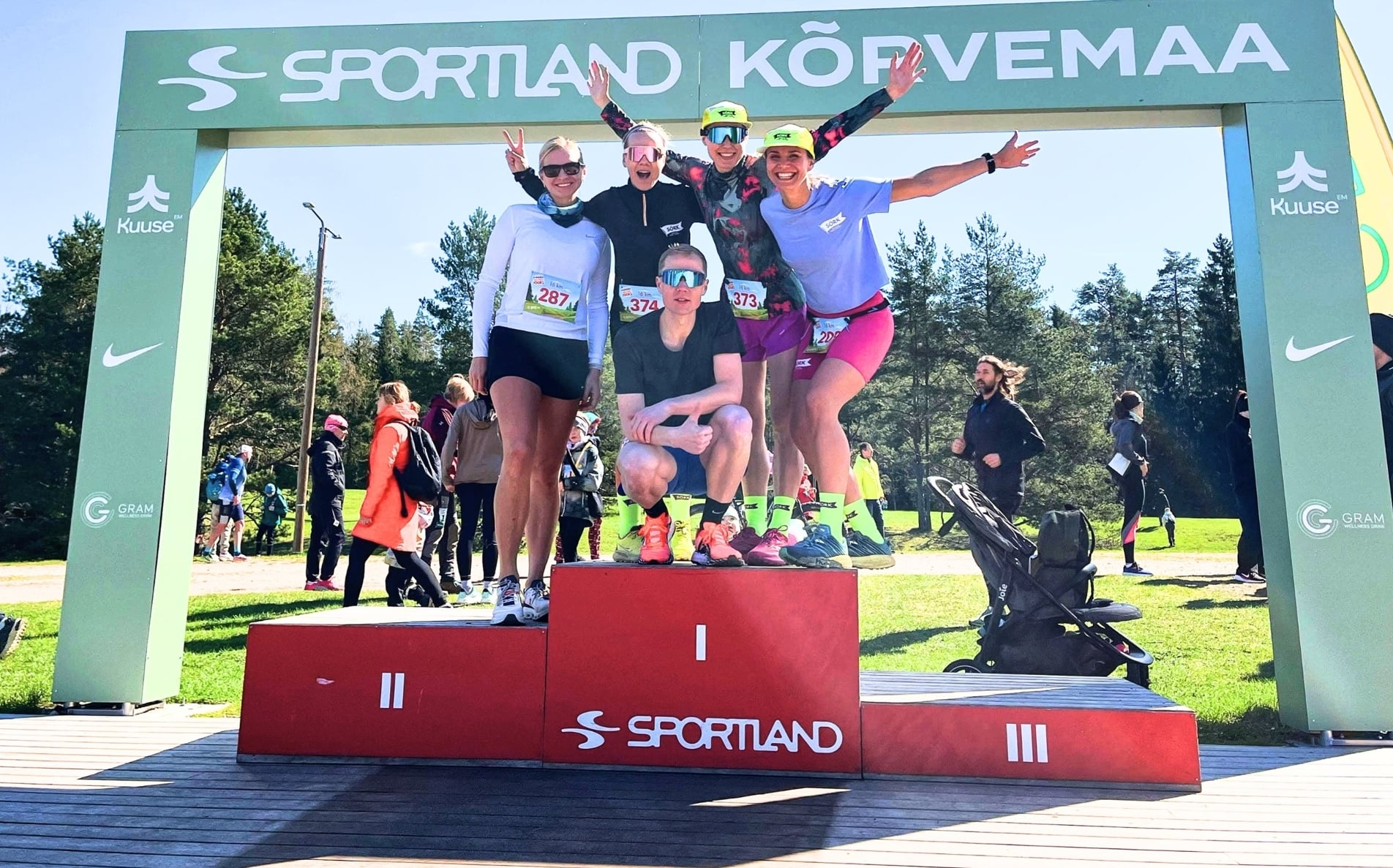 Jooksuentusiasti ja ühe Kopli Sörgi algataja Kätlin Hõbemägi jaoks ei tähenda liikumine ainult treeningut, vaid võimalust tulla korraks argipäevast välja,…
Sour