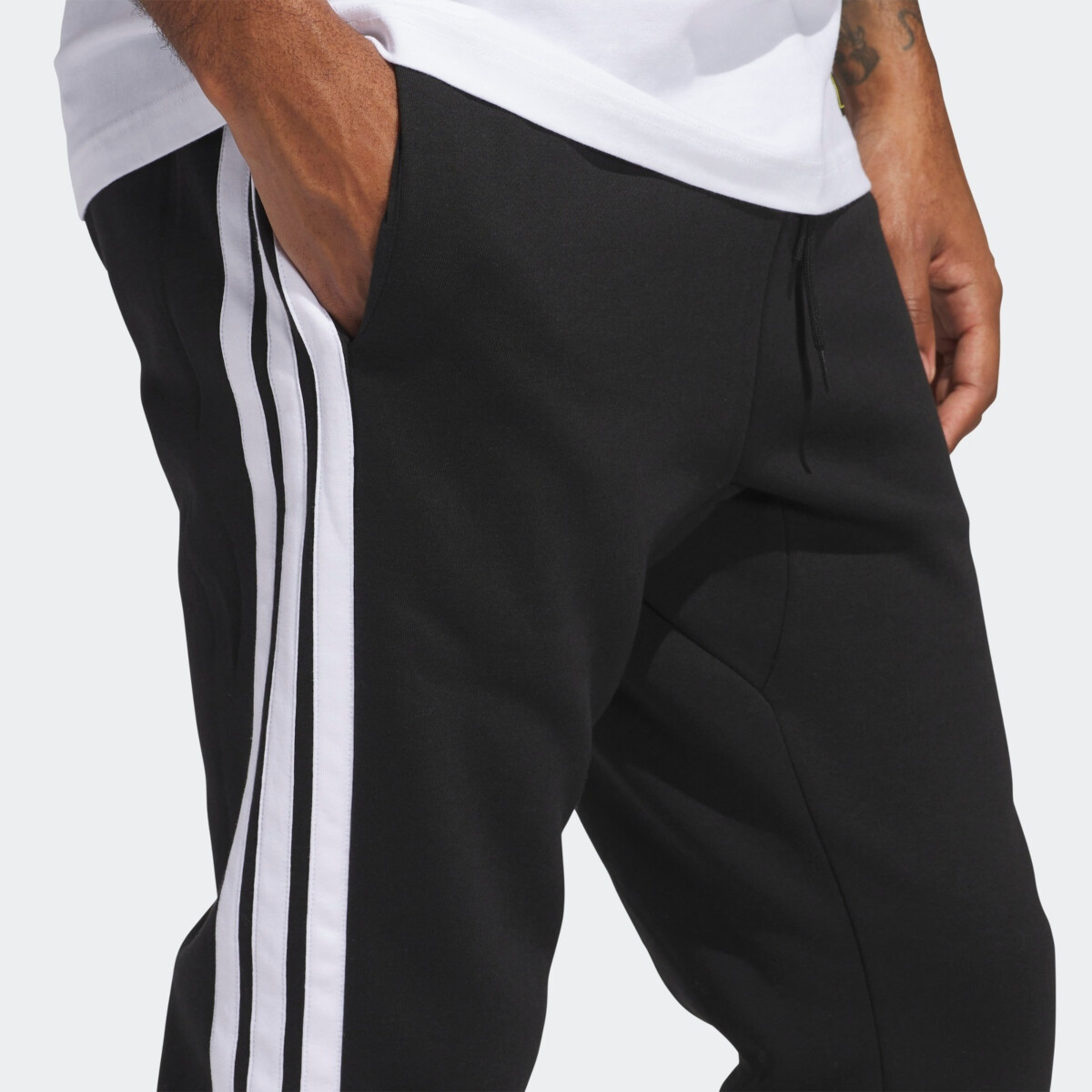 ADIDAS ESSENTIAL 3-STRIPES | Püksid | Sportland