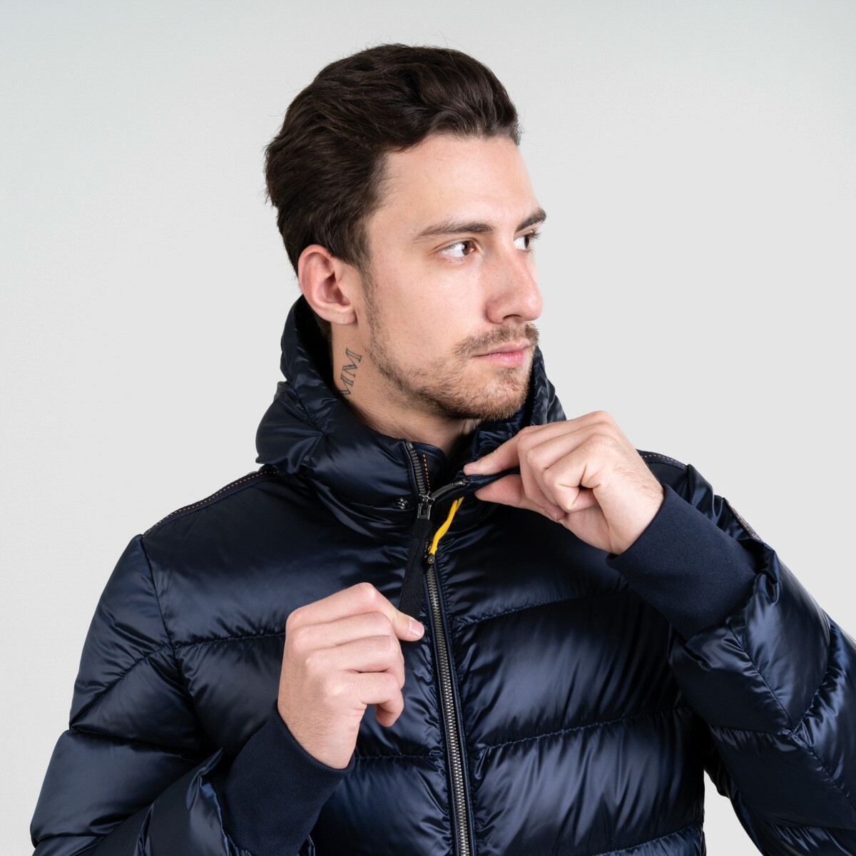 Heinaliste Riietus PARAJUMPERS PHARRELL PUFFER | Joped ja parkad | Sportland