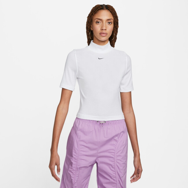 nike sportswear women's essential fleece mock top